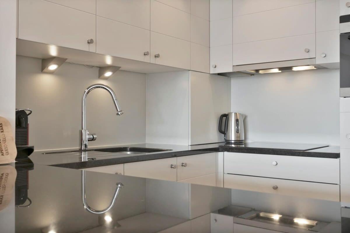 Huswell - Renovated Apartment On Top Location In 'T Zoute Knokke-Heist Esterno foto